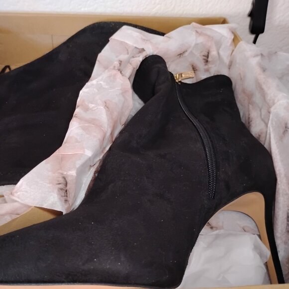 Jessica Simpson Womens Semaja Faux Suede Booties Black 11 Medium (B,M) - Picture 7 of 8